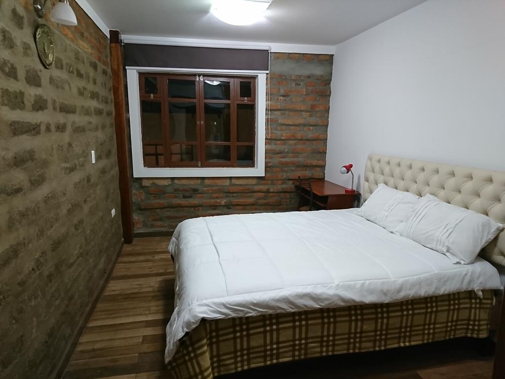 Apartamentos Colonial Home Кито Экстерьер фото